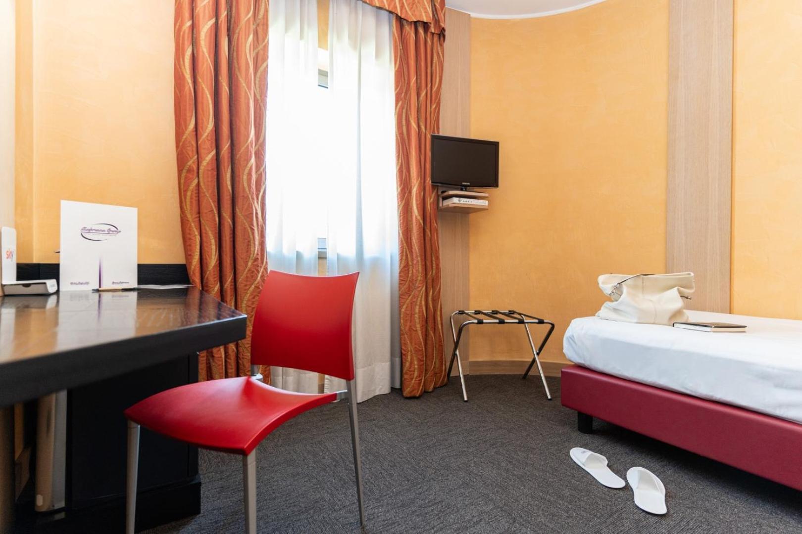 Hotel Majorana Ренде Екстер'єр фото