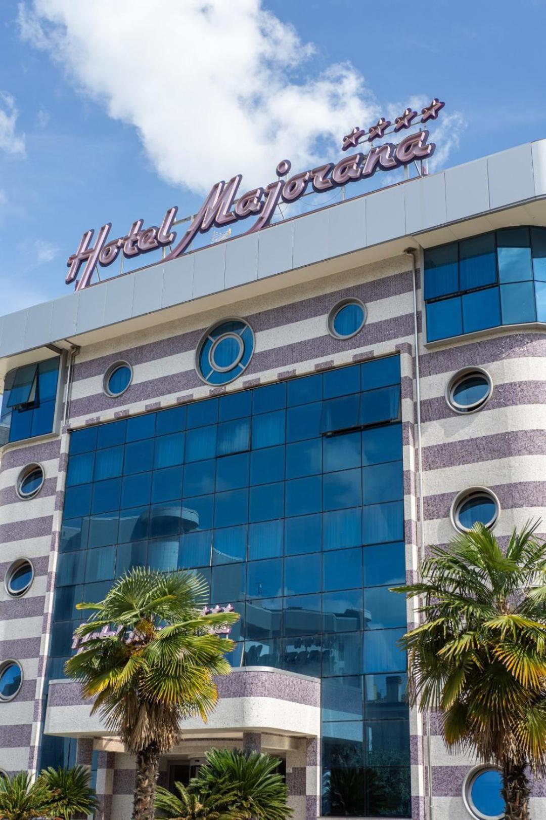 Hotel Majorana Ренде Екстер'єр фото