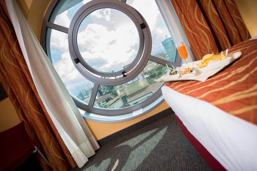 Hotel Majorana Ренде Екстер'єр фото